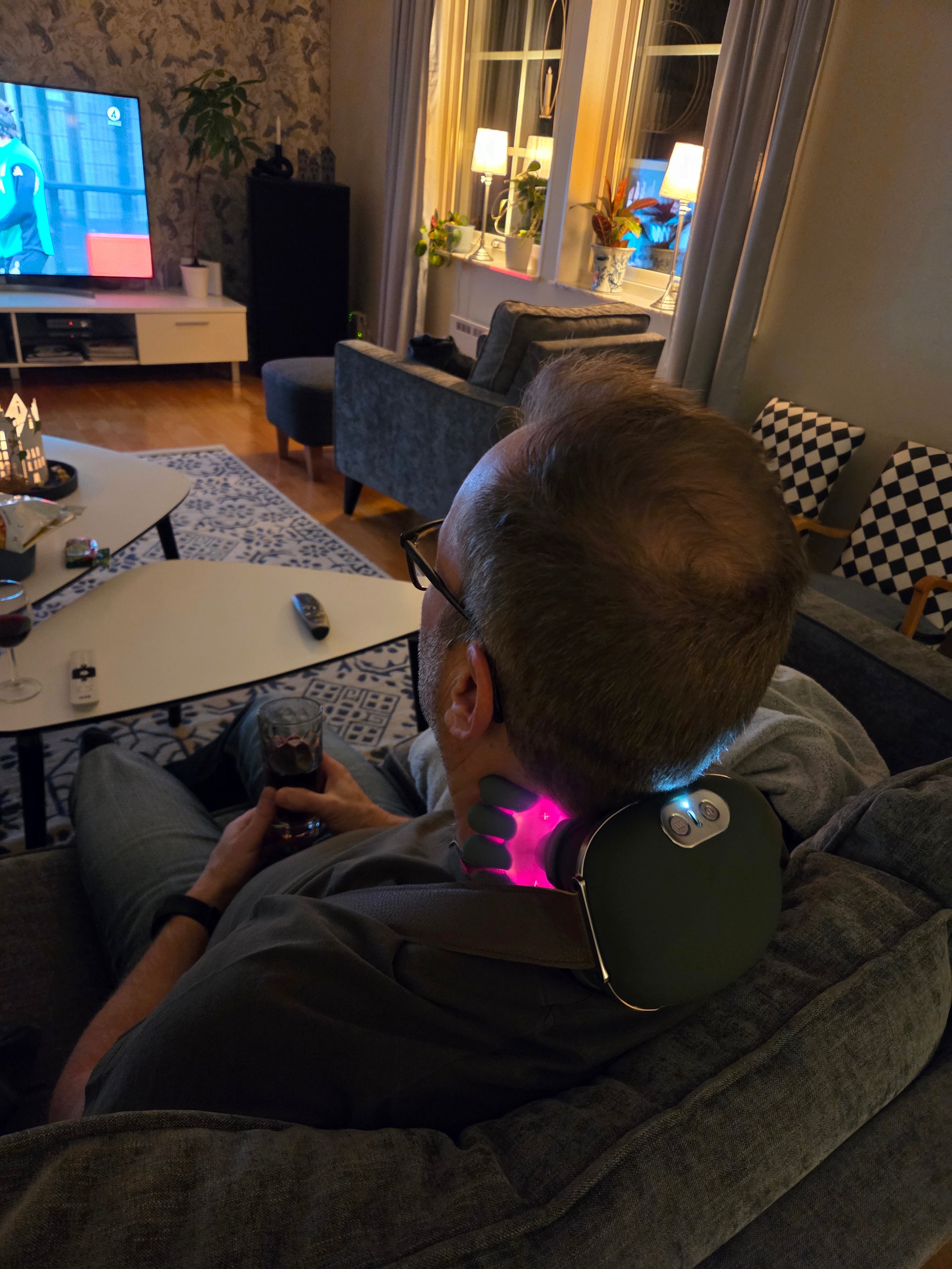 NackTerapi+ - Elektrisk Nack- & Axelmassör Med Värme